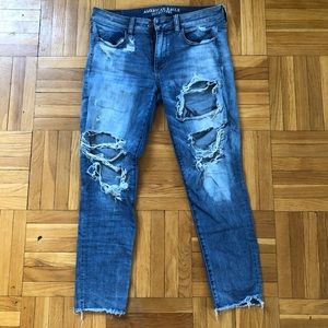 American Eagle Jegging Crop Ripped Jeans